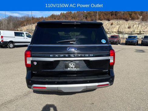Used 2024 Ford Expedition Max XLT image 5