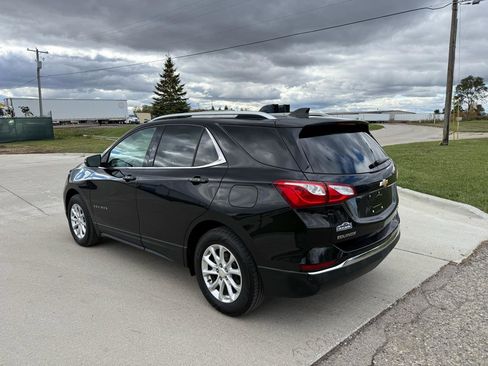 Used 2018 Chevrolet Equinox LT w/ Sun & Infotainment Package AWD/4WD image 7