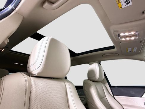Certified 2024 Mercedes-Benz GLS 450 4MATIC image 18