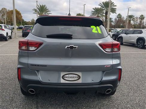 Used 2021 Chevrolet TrailBlazer RS w/ Technology Package image 5