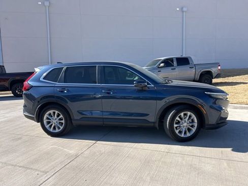 Used 2023 Honda CR-V EX-L image 2