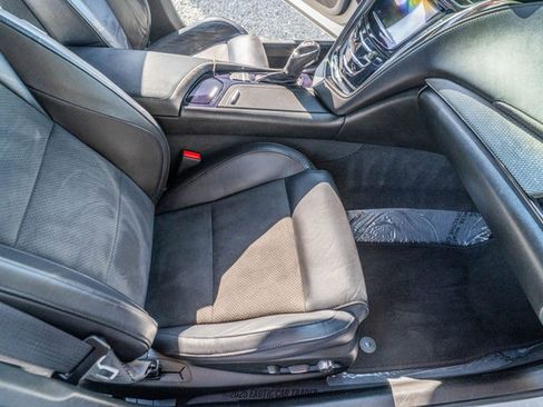 Used 2018 Cadillac CTS V w/ Luxury Package image 47