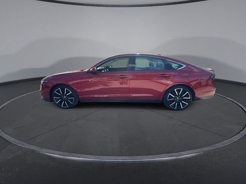 Used 2025 Honda Accord Touring image 5