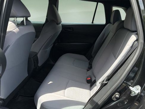 Used 2023 Toyota Corolla Cross AWD Hybrid image 14