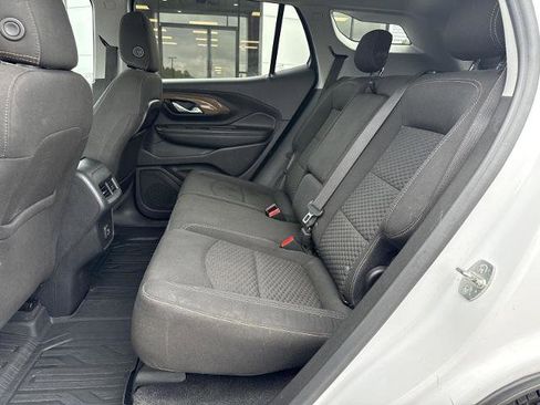 Used 2020 GMC Terrain SLE w/ Elevation Edition FWD image 5