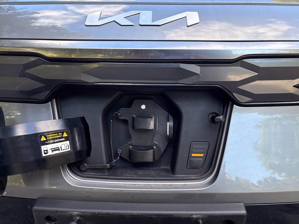 Used 2025 Kia Niro Wind w/ Wind Preserve Package FWD image 6