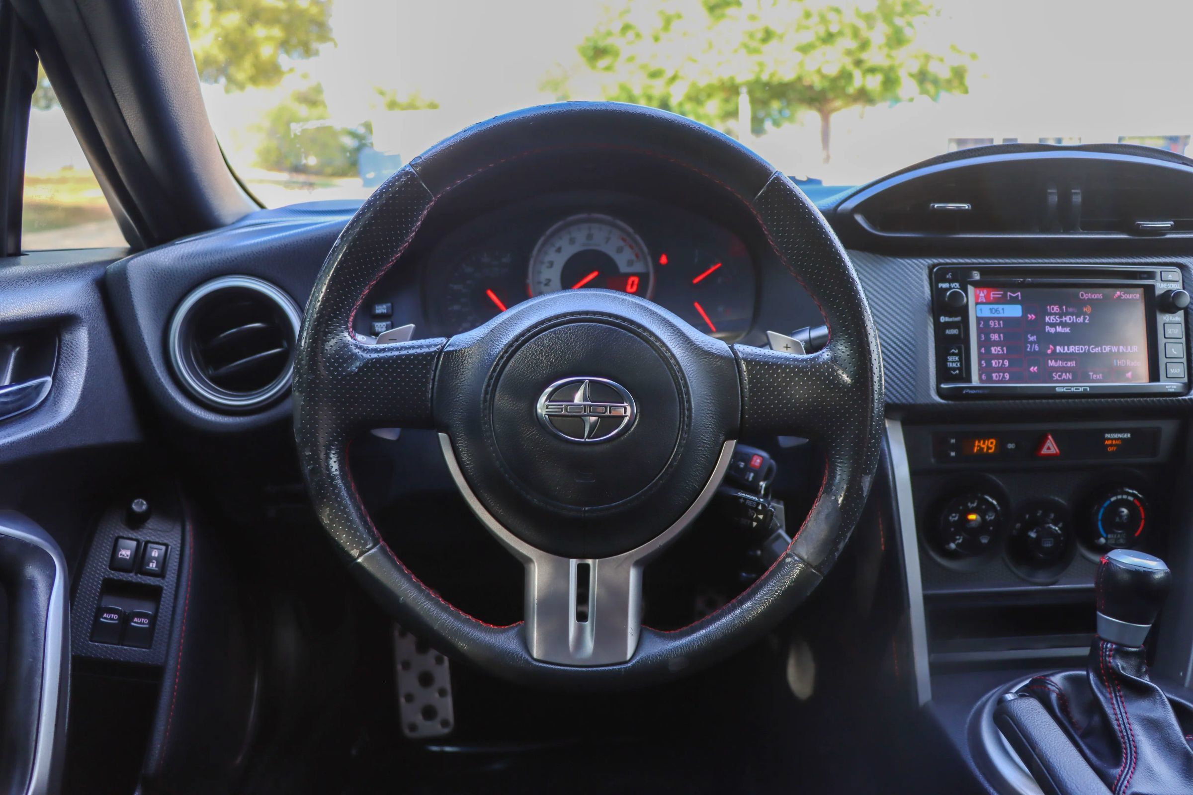 Used 2015 Scion FR-S RWD image 24