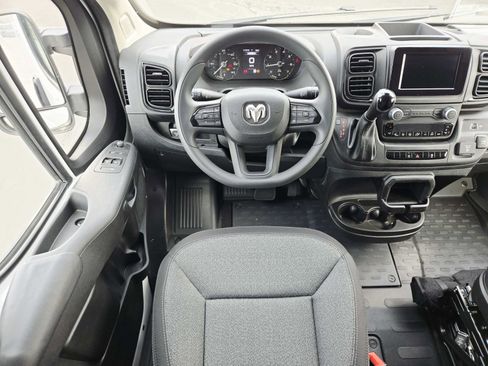 New 2026 RAM ProMaster 2500 w/ Convenience Group image 10