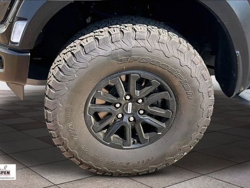 Used 2024 Ford F150 Raptor AWD/4WD image 9
