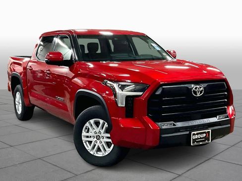 Used 2023 Toyota Tundra SR5 w/ Advanced Technology Package image 3