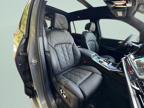 New 2026 BMW X7 xDrive40i w/ Executive Package AWD/4WD image 25