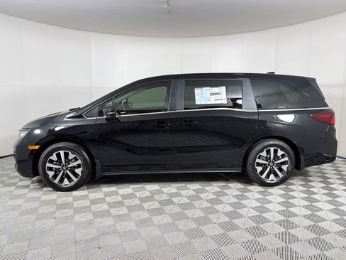New 2026 Honda Odyssey EX-L image 2