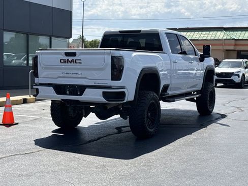 Used 2021 GMC Sierra 2500 Denali AWD/4WD image 3