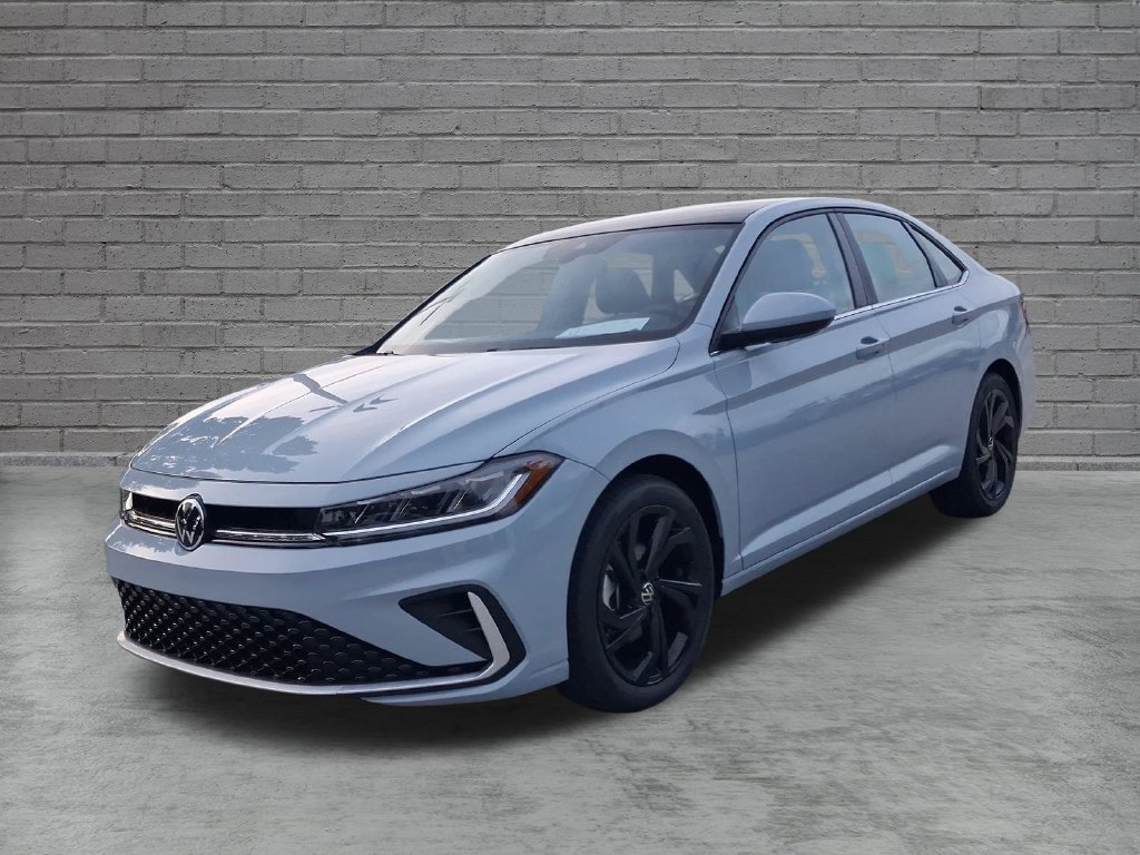 New 2026 Volkswagen Jetta SE FWD image 3