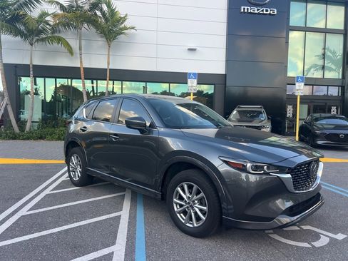Used 2025 MAZDA CX-5 AWD 2.5 S w/ Preferred Package image 7