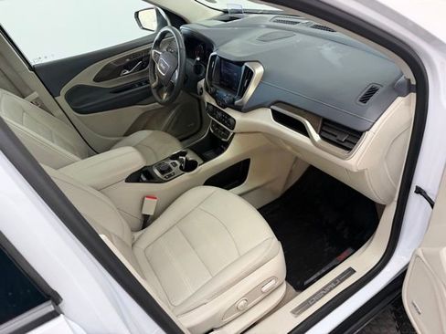 Used 2023 GMC Terrain Denali image 36