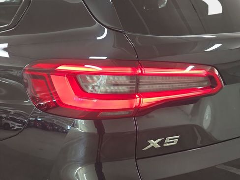 Used 2020 BMW X5 sDrive40i w/ M Sport Package RWD image 33