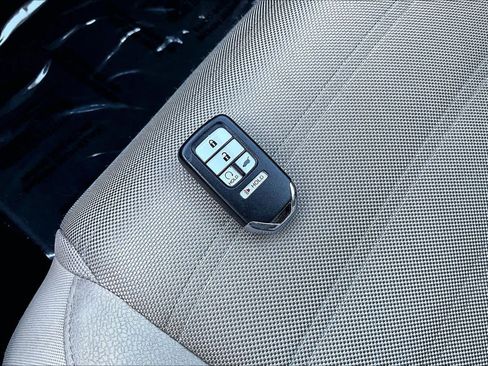 Used 2018 Honda CR-V EX image 15