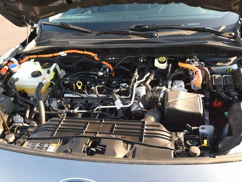 Used 2022 Ford Escape SEL image 11