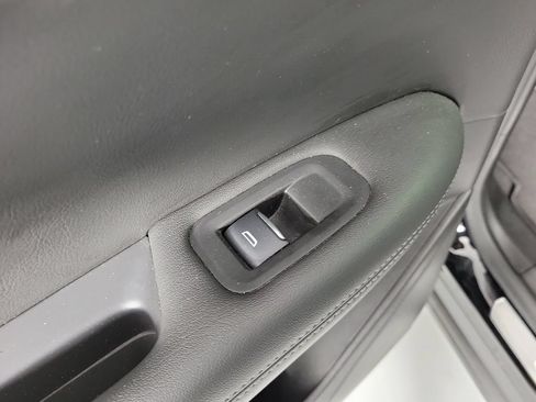Used 2024 Cadillac XT6 Luxury FWD image 15