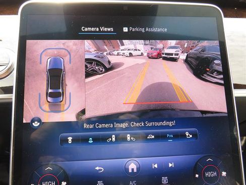 Certified 2022 Mercedes-Benz S 500 4MATIC image 16