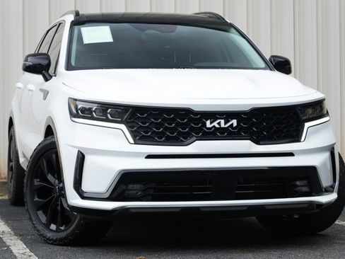 Used 2022 Kia Sorento SX FWD image 2