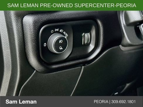 Used 2025 RAM 3500 Big Horn AWD/4WD image 10