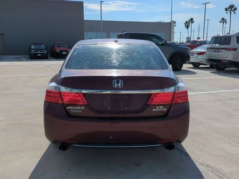 Used 2013 Honda Accord Touring image 7