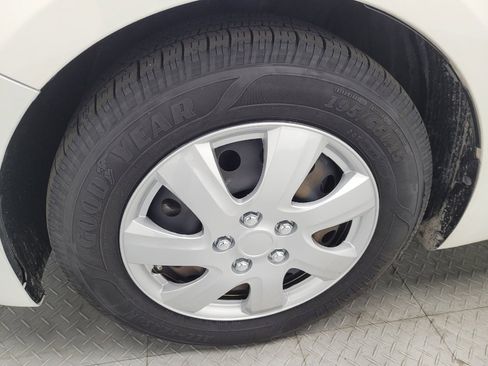 Used 2018 Kia Forte LX image 31