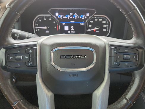 Used 2021 GMC Yukon Denali AWD/4WD image 25