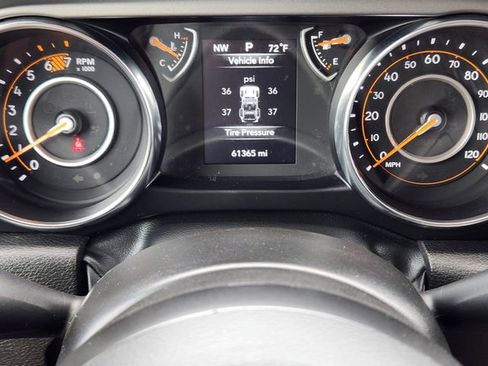 Used 2022 Jeep Wrangler Unlimited Sport image 16