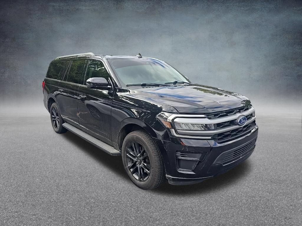 Used 2024 Ford Expedition Max XLT AWD/4WD image 11
