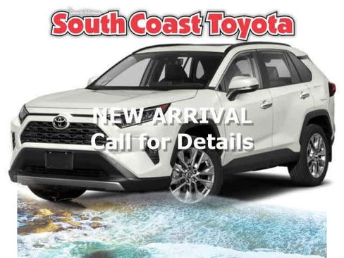 Used 2019 Toyota RAV4 Limited w/ Carpet Mat Package FWD image 1