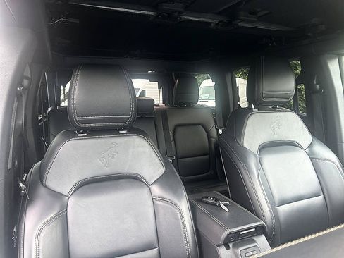 Used 2025 Ford Bronco Badlands AWD/4WD image 21