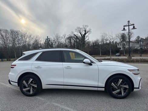 New 2026 Genesis GV70 3.5T Sport Advanced AWD/4WD image 11