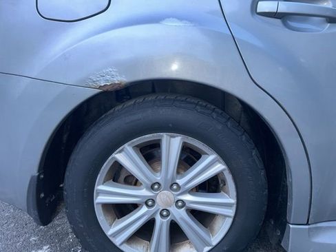 Used 2011 Subaru Legacy 2.5i Premium image 14