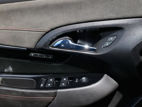 Used 2015 Chevrolet SS image 51