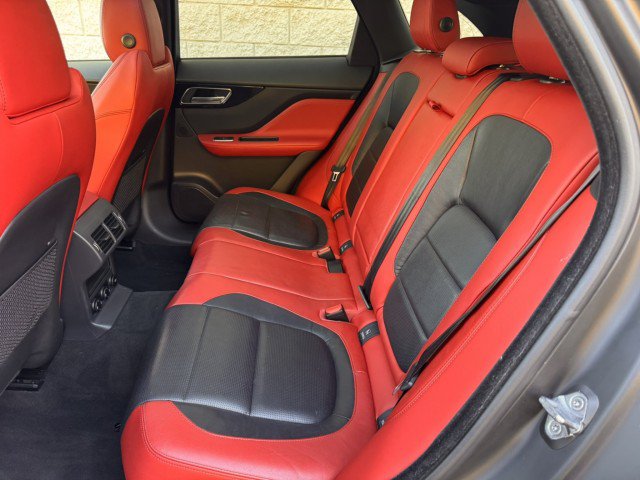 Used 2017 Jaguar F-PACE S AWD/4WD image 8