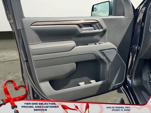 New 2025 GMC Sierra 1500 Elevation image 20