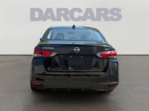 Used 2024 Nissan Versa SV FWD image 6