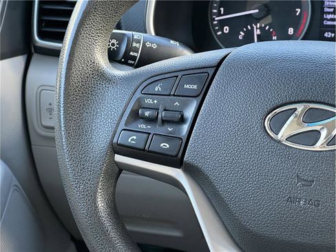 Used 2019 Hyundai Tucson SE image 21