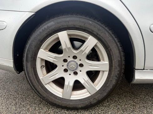 Used 2007 Mercedes-Benz E 320 BlueTEC Sedan image 25