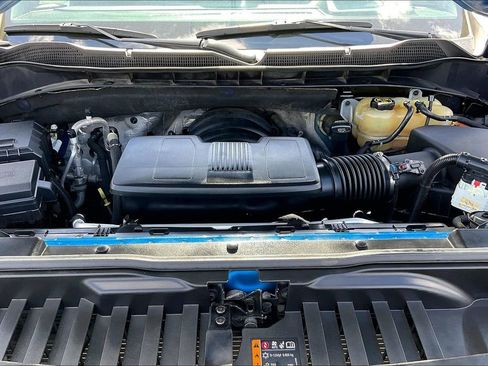 Used 2022 Chevrolet Silverado 1500 ZR2 w/ Technology Package image 31