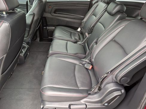 Used 2025 Honda Odyssey Sport-L image 27