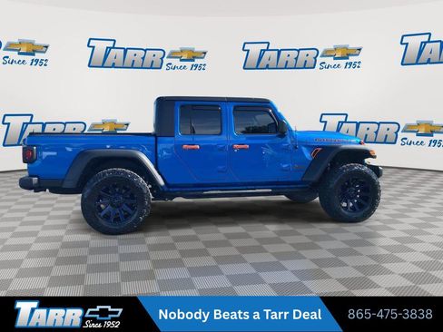 Used 2022 Jeep Gladiator Mojave w/ Cold Weather Group AWD/4WD image 9