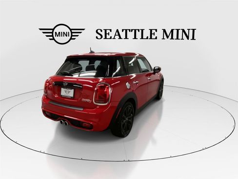 Used 2020 MINI Cooper S image 11