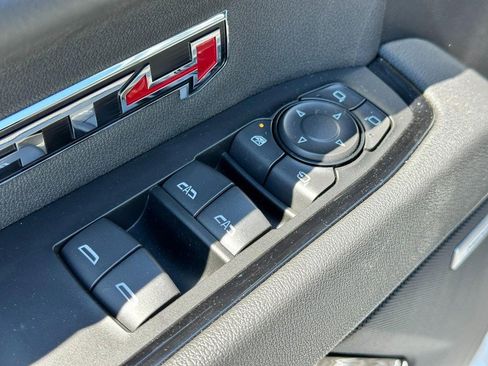 New 2026 GMC Sierra 1500 AT4 w/ AT4 Premium Package AWD/4WD image 11