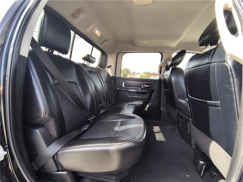 Used 2013 RAM 2500 Laramie w/ Convenience Group AWD/4WD image 15