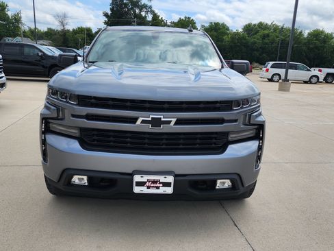 Used 2019 Chevrolet Silverado 1500 RST w/ All-Star Edition AWD/4WD image 2