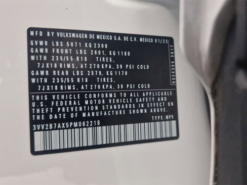 Used 2023 Volkswagen Tiguan SE image 11